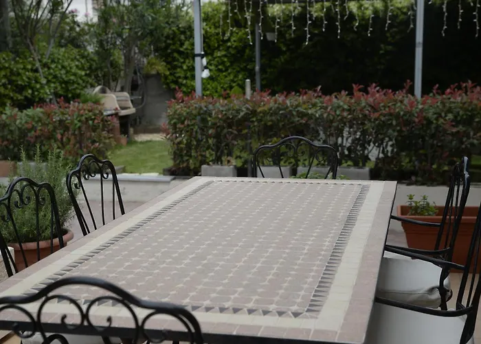 Il Sestante Oda ve Kahvaltı Condofuri