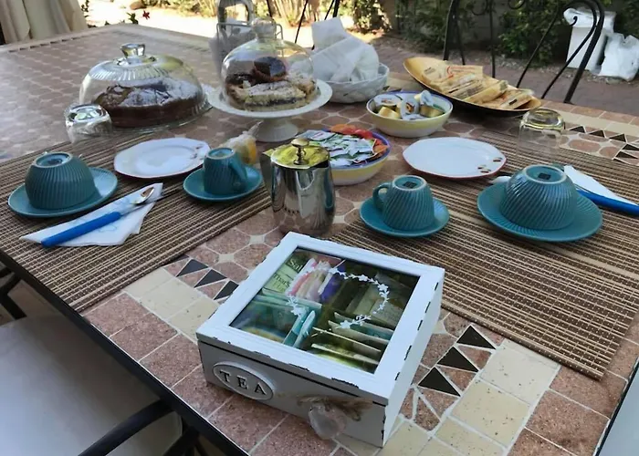 Il Sestante Oda ve Kahvaltı Condofuri